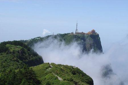 峨眉山小孩能上去吗