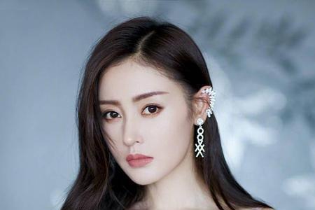 女星气场全开什么意思