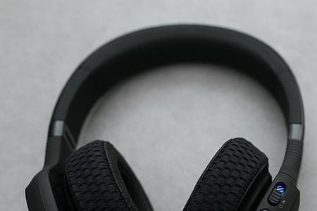 为什么蓝牙耳机没用一直掉电