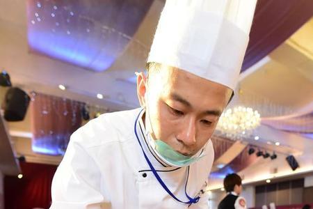 关于厨师的诗句有哪些