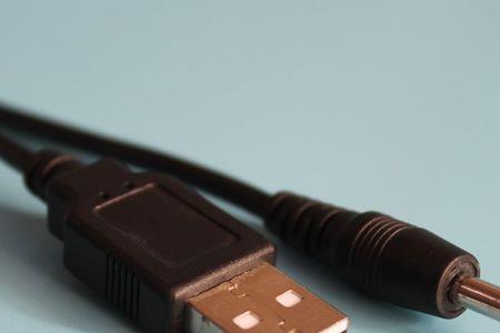 usb有5v供电但是无法使用
