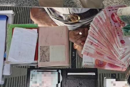 高铁用现金怎么坐