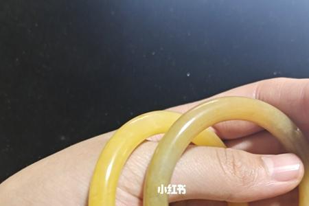 金丝玉手感像塑料吗