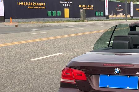 e93敞篷330i评测