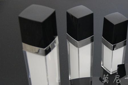 化妆品塑料瓶密封性检测的方法