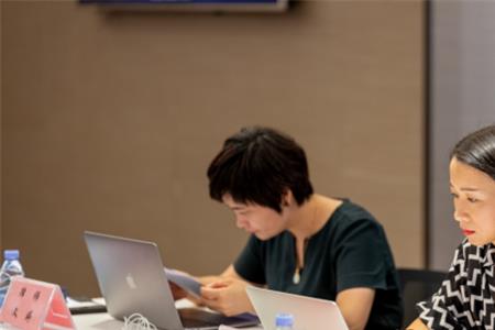 金融运营专员是干啥的