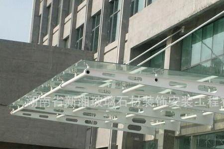 大理石外挂怎么安装铝合金雨棚