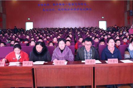 评委如何评价小孩演讲