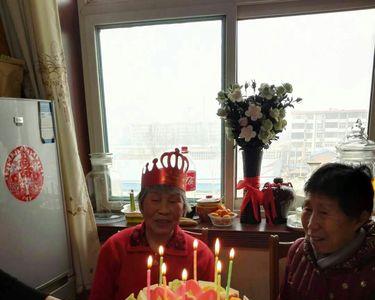 祝二姐生日快乐祝福短语