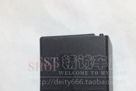 柳工挖掘913鼓风机继电器在那里