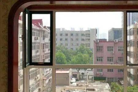 家里开窗通风还是比室外温度高