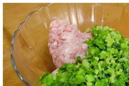 买的葱油能拌饺子馅吗
