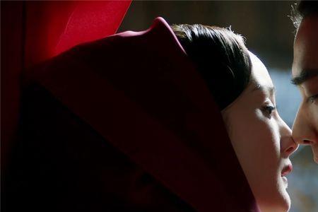 为什么女生看到吻戏会开心