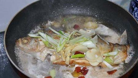 花鲢烧汤做法