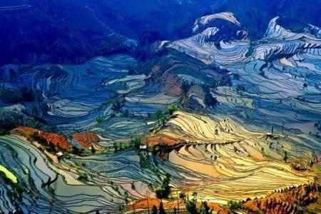 红河典故