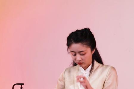 中考古筝弹万疆可以吗