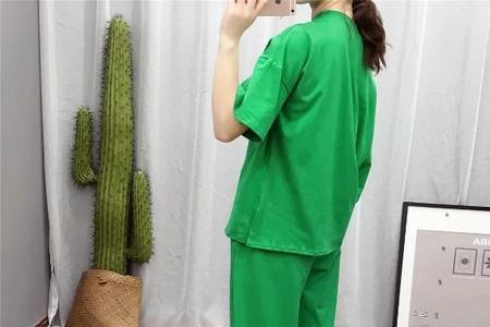 成人衣服13码是多大