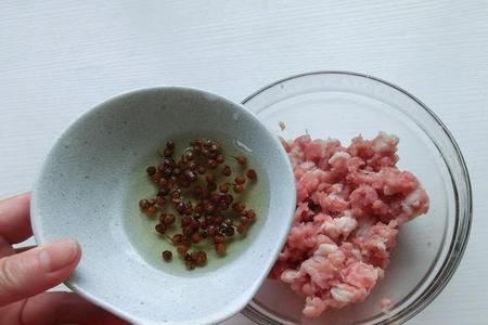 肉馅为什么吃起来发粉