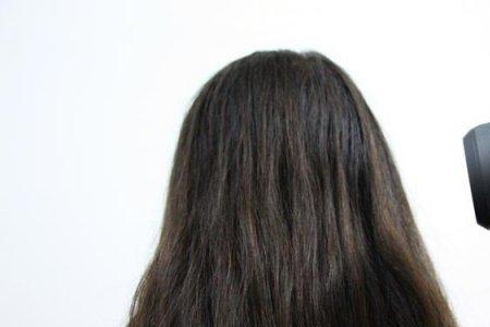 吹头发掉多少根正常