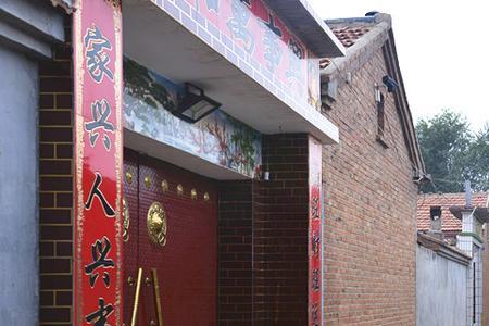 张店村外村大酒店坐几路公交车