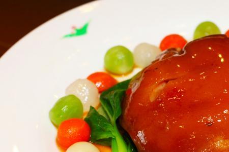 唐山鸿宴肘子价格