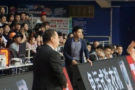 cba怎样裁判才能进入联赛