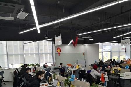 上海百秋的优势和缺点