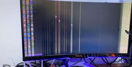 显卡一下花屏一下又正常使用
