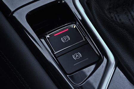 auto hold是手刹吗