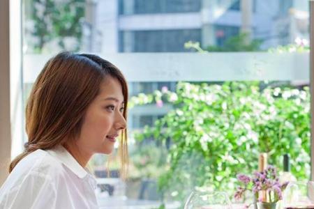 女人和情人约会的感受