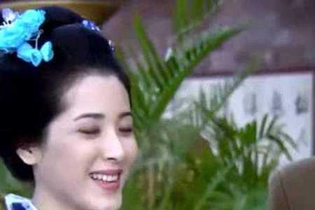 女人的抗战雪颜吻戏