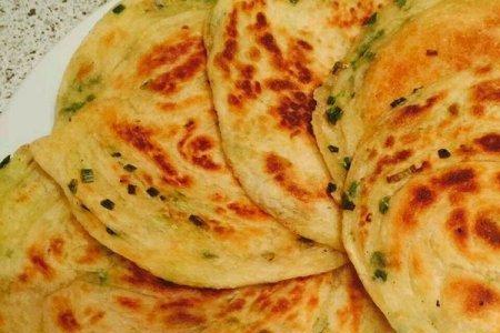 发面葱花饼的特点