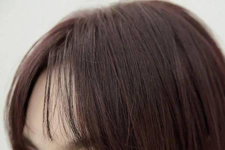 14岁脸留白太多剪什么头发
