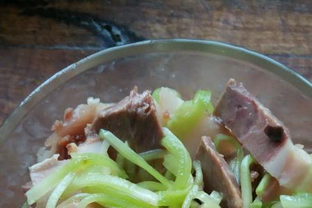 凉拌猪头肉高压锅压多久