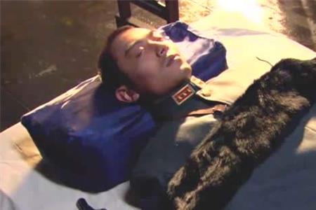 闯关东前传朗达为什么骑着驴死