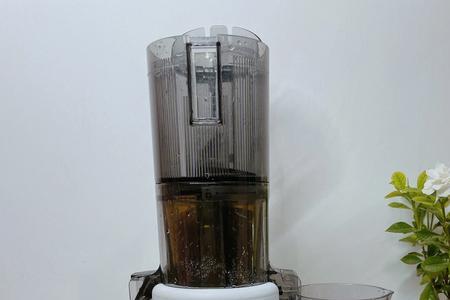 惠人榨汁机使用有吱扭的声音