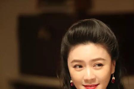 冯雪茹扮演者