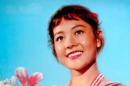 人间世里娜仁花饰演的谁