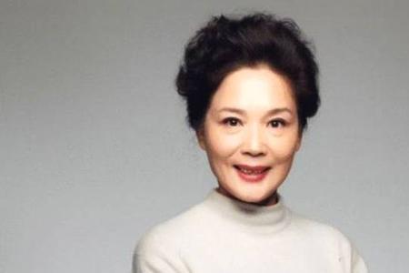 李雪健的妻子