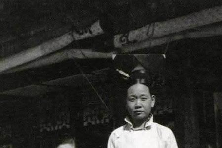 包衣和旗人的区别