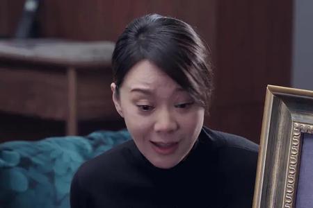 幕后什么意思