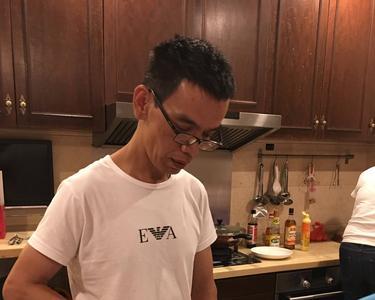 会炒菜的男人叫什么