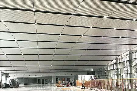 宜宾西站怎么内部换乘