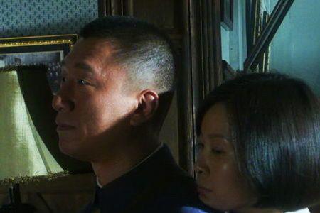 人间正道是沧桑和潜伏哪个先拍