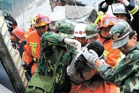 汶川地震中被救人的感动事迹