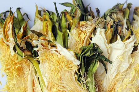 霸王花干后颜色