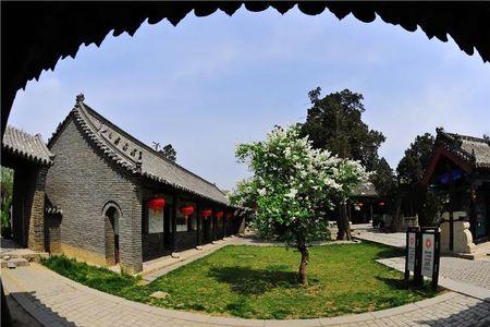 孟氏之芳邻什么意思
