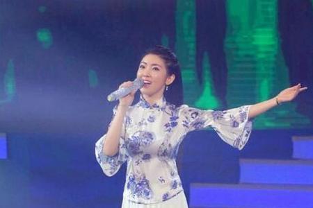 杨柳青青春又来到是哪首歌