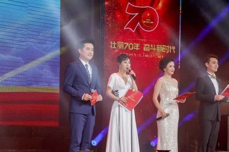 中国文学盛典主持人