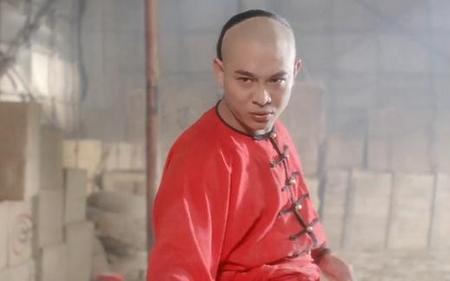 李连杰蒙面插刀是哪部电影